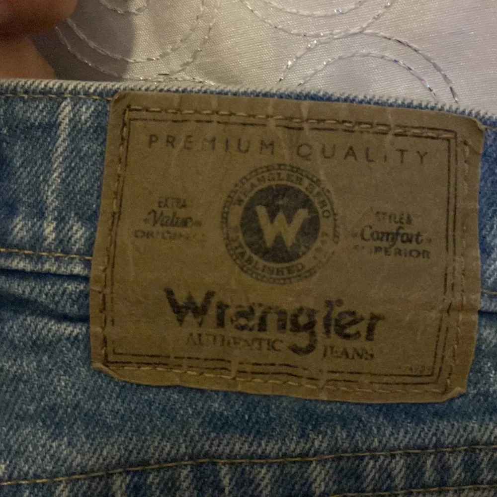 Wrangler Premium Quality Blue Jeans Men’s Size 40x30 💥